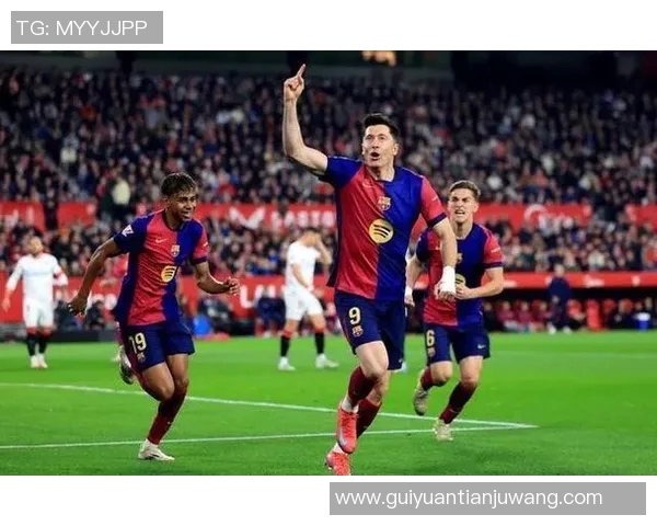 2017年罗马逆袭巴萨的传奇之战回顾与分析