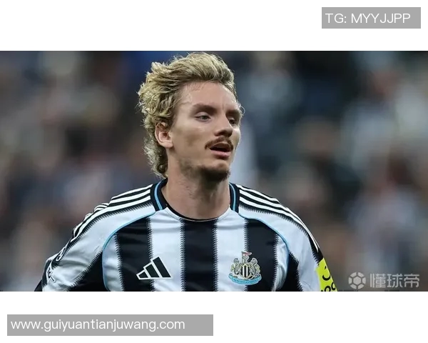 范戴克：从默默无闻到世界顶级后卫的传奇之路与职业生涯回顾