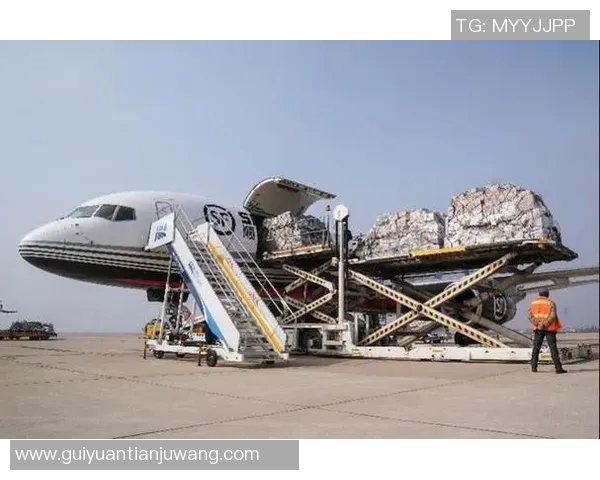 米兰卫生部门急需支援,医护人员感叹工作压力山大